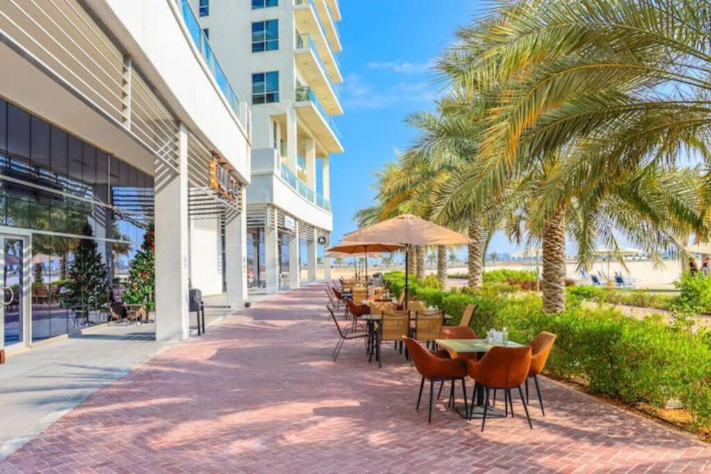 A Perfect Escape - Sea Facing Apartamento Ras al-Khaimah Exterior foto